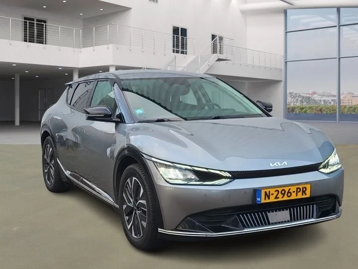 Kia EV6 Plus 77.4kWh RWD/MERIDIAN/CAM/DISTRONIC/KEYLESS/, снимка 2 - Автомобили и джипове - 54070404