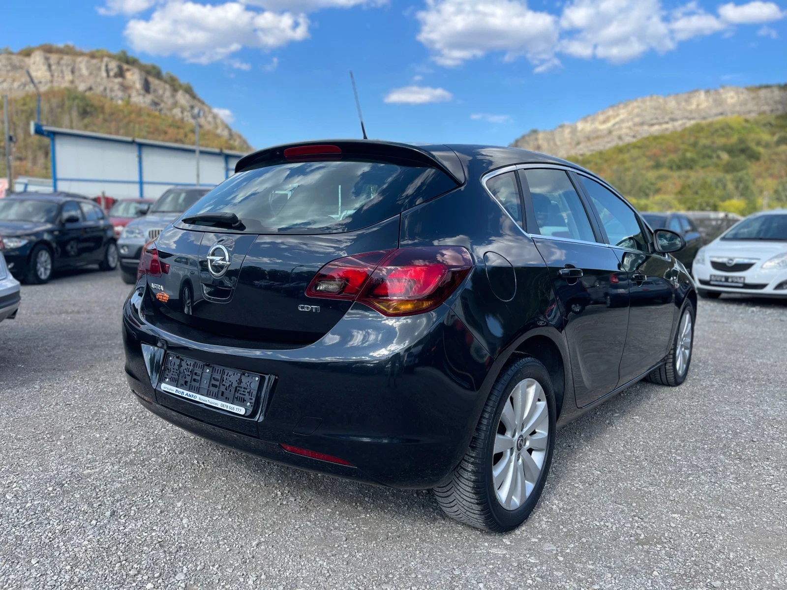 Opel Astra 1.7CDTI-COSMO-ФАБРИЧНА СТОЙКА ЗА ВЕЛОСИПЕДИ - изображение 4