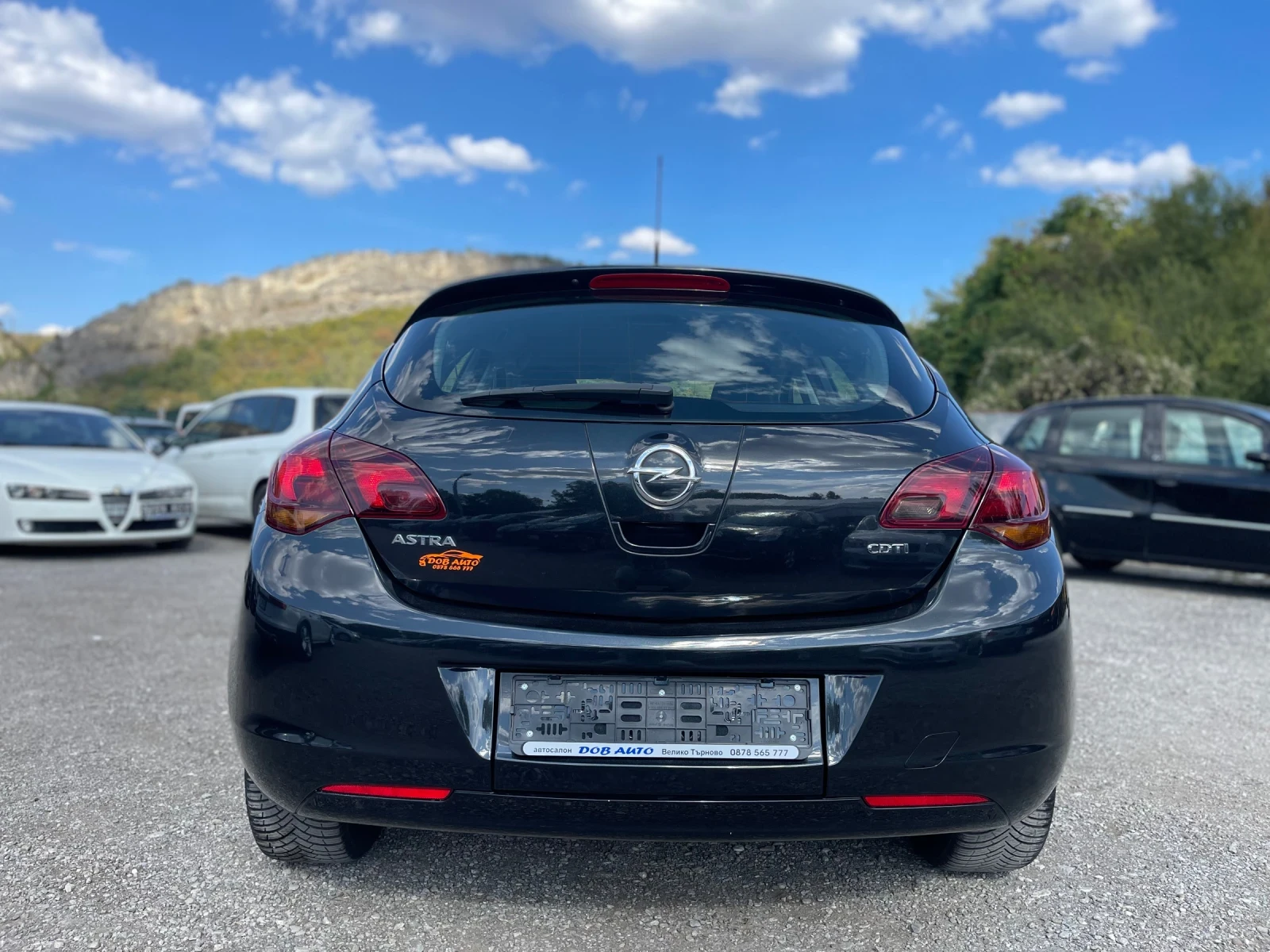 Opel Astra 1.7CDTI-COSMO-ФАБРИЧНА СТОЙКА ЗА ВЕЛОСИПЕДИ - изображение 6