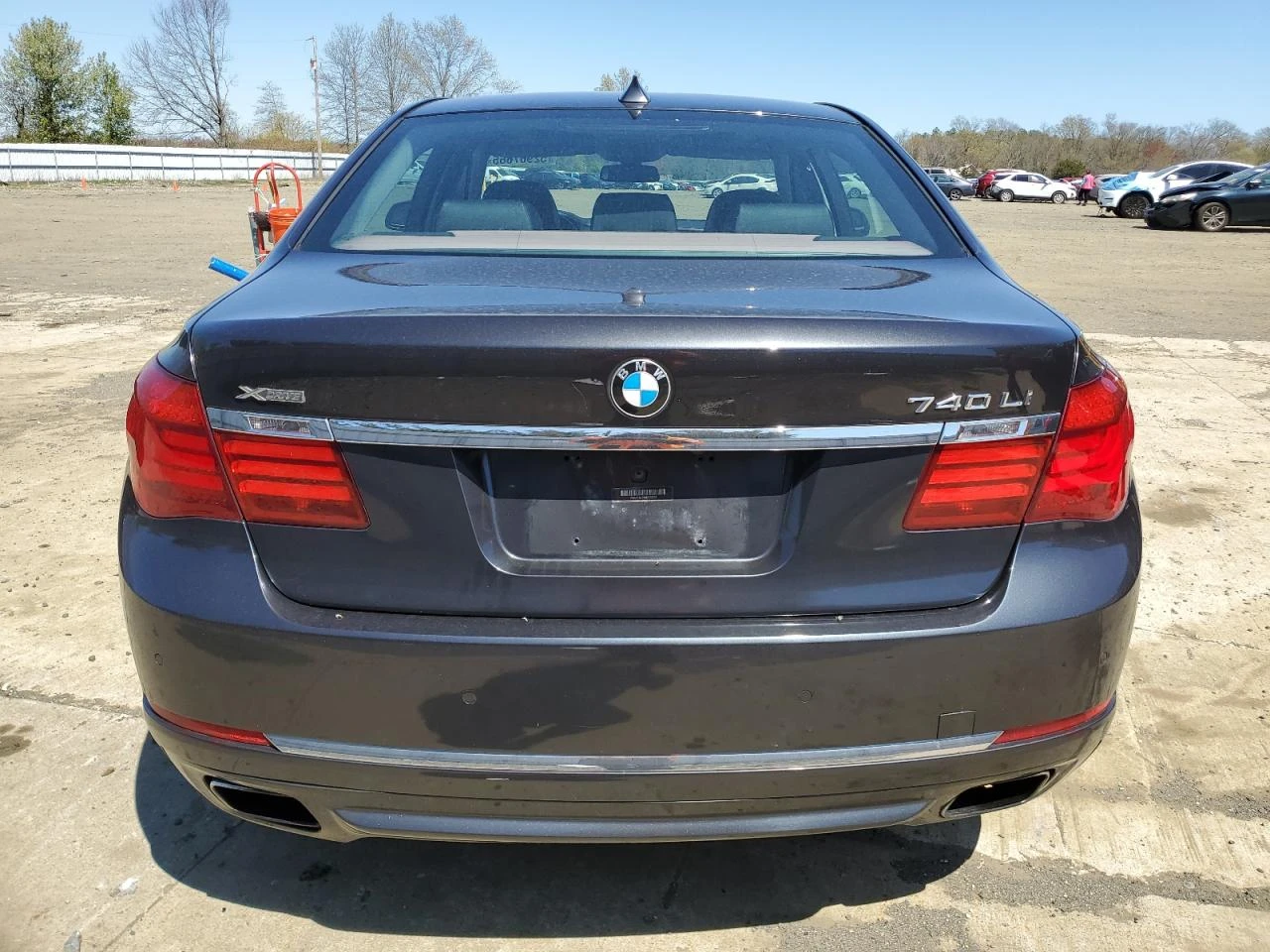 BMW 740 LXI FULL/Крайна цена с вс. такси до България! - изображение 3