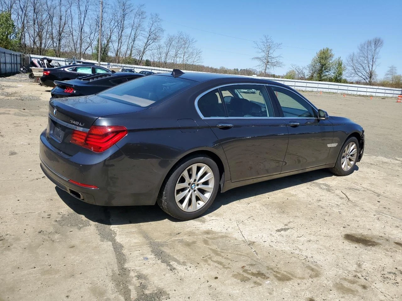 BMW 740 LXI FULL/Крайна цена с вс. такси до България! - изображение 4