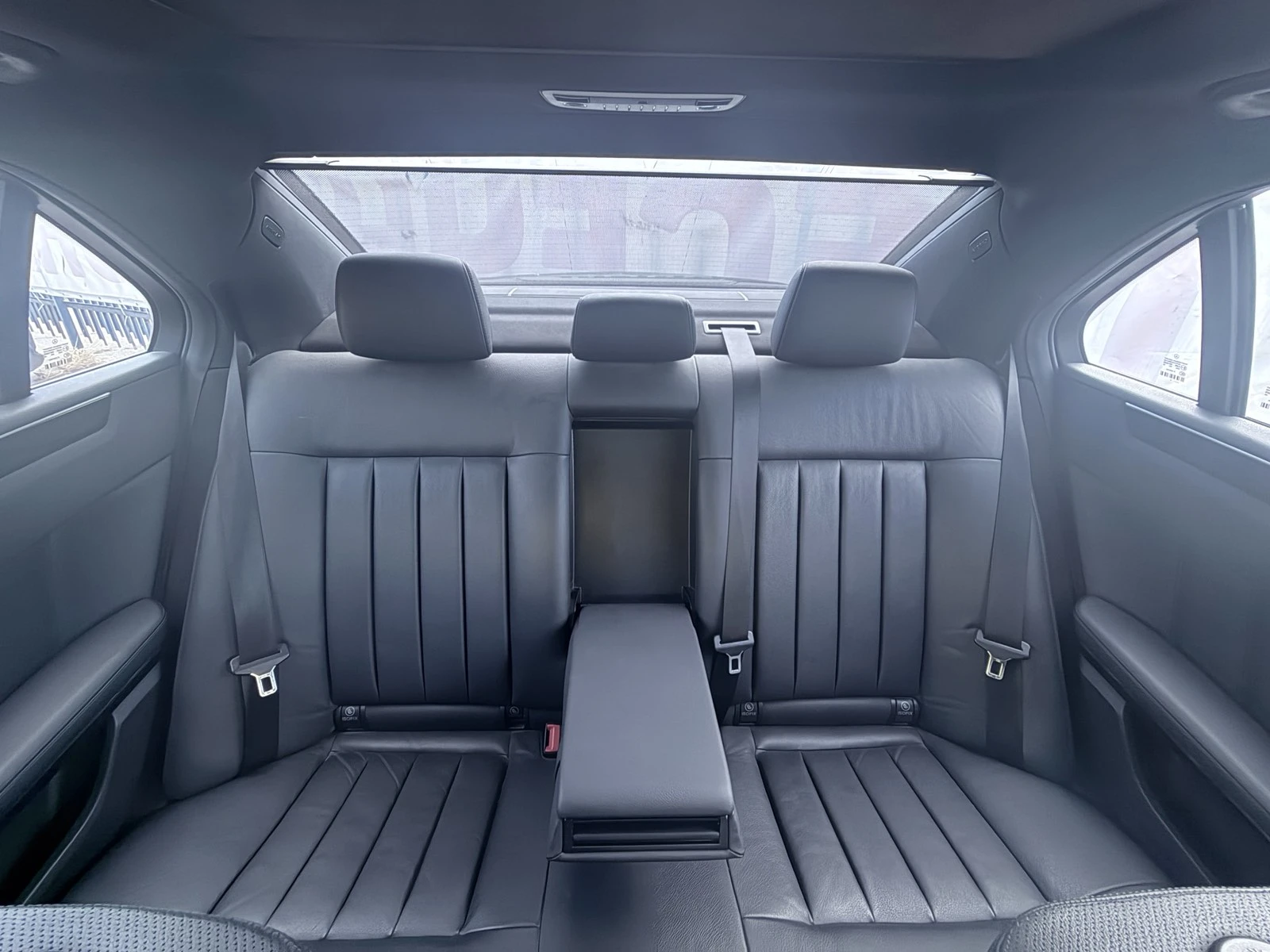 Mercedes-Benz E 500 159 000 KM | Mobile.bg — изображение 11