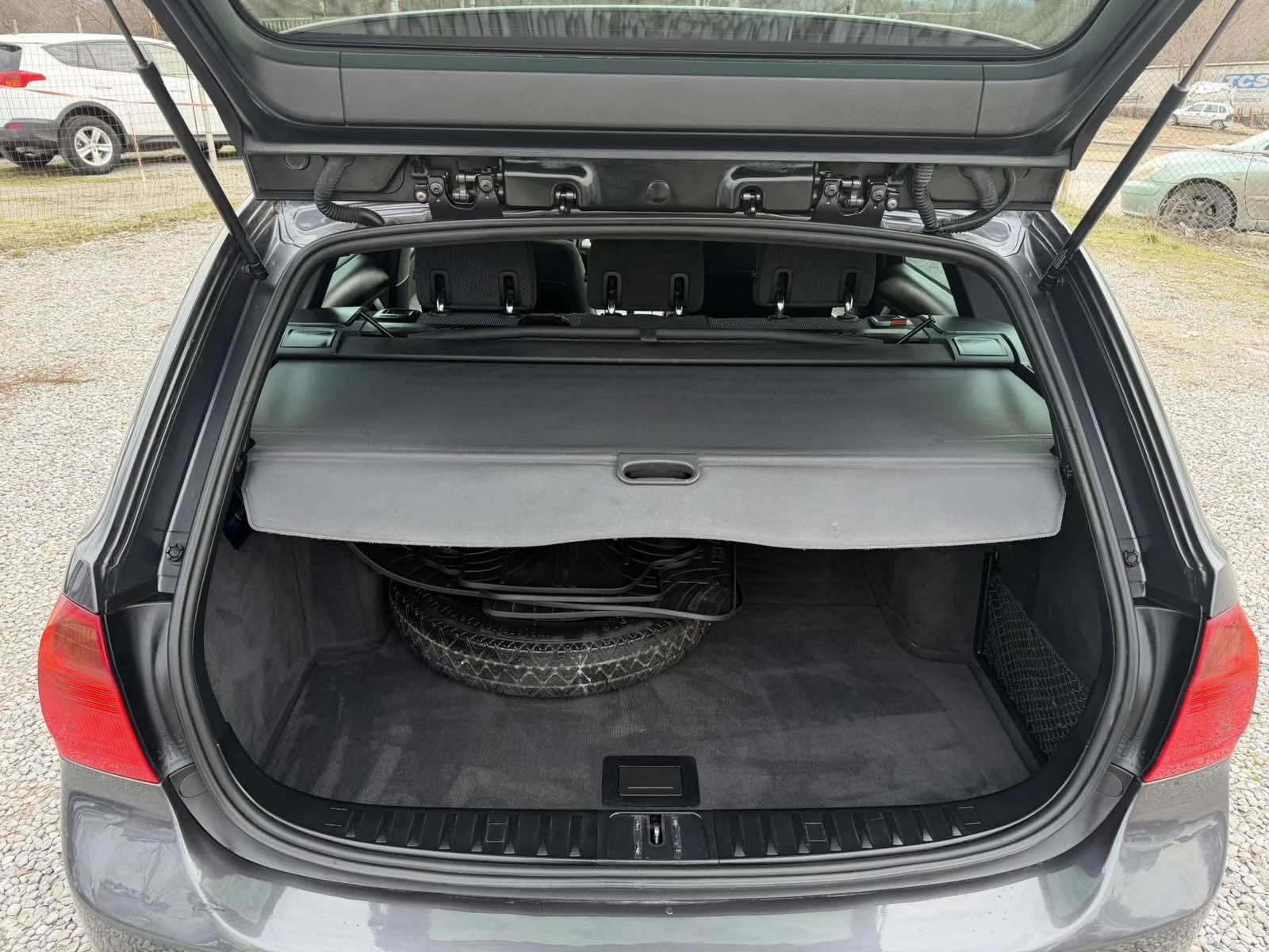 BMW 320 M paket/Automat - изображение 7