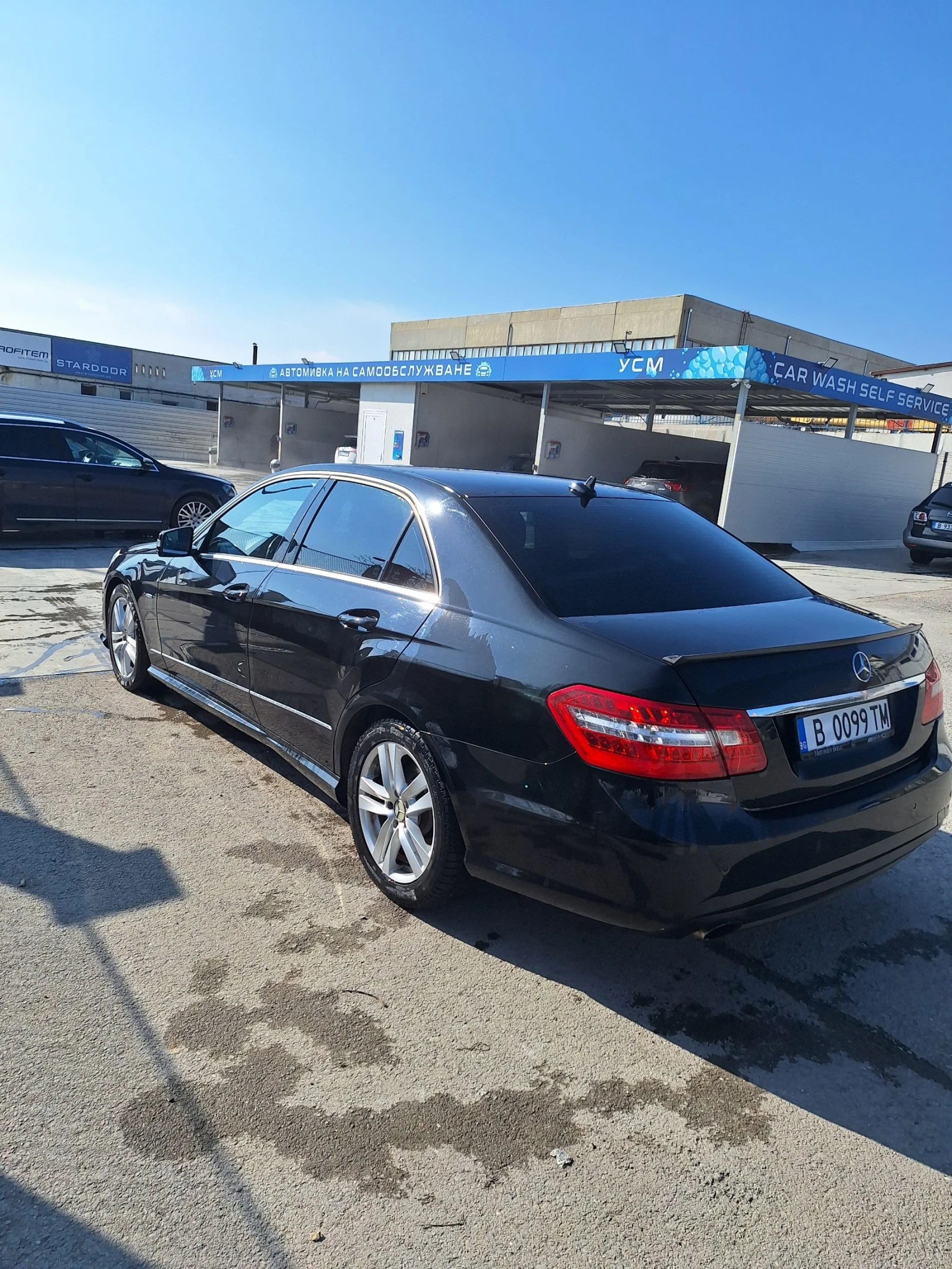 Mercedes-Benz E 220 AMG PACK - изображение 5