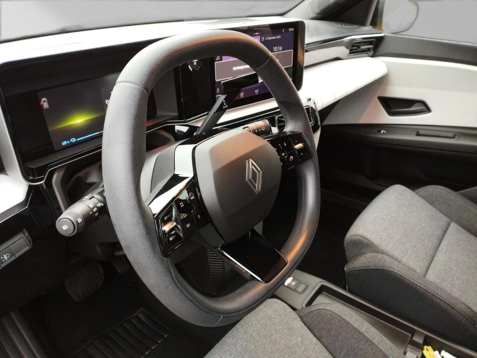 Renault 5 EVOLUTION* LED* CARPLAY* , снимка 7 - Автомобили и джипове - 53823938