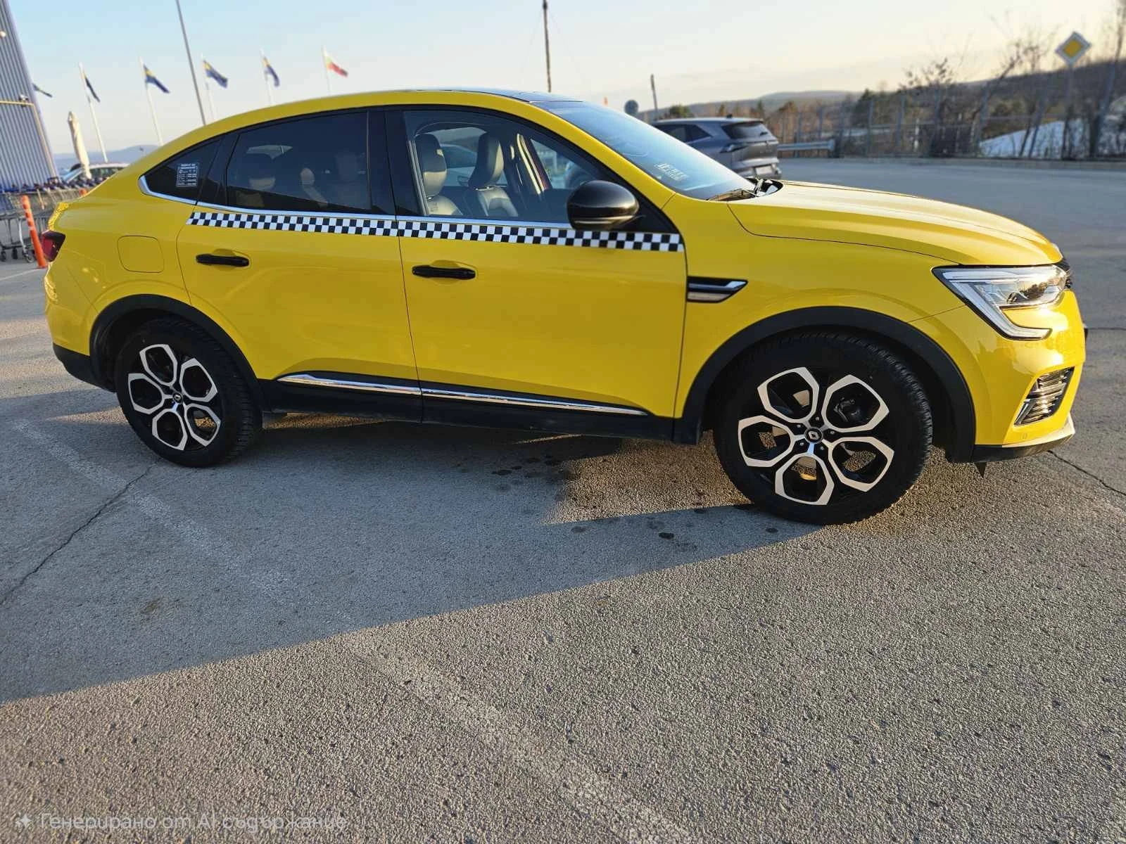 Renault Arkana, снимка 4 - Автомобили и джипове - 53861981