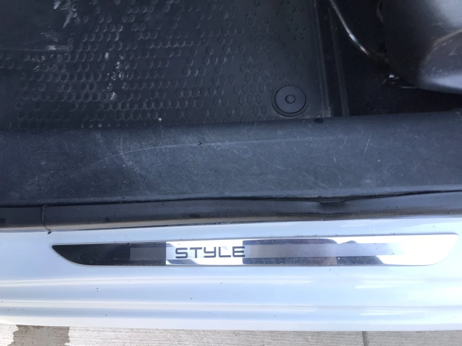 Peugeot 208 1.2 STYLE Euro6. 80000km.Top, снимка 6 - Автомобили и джипове - 53880303