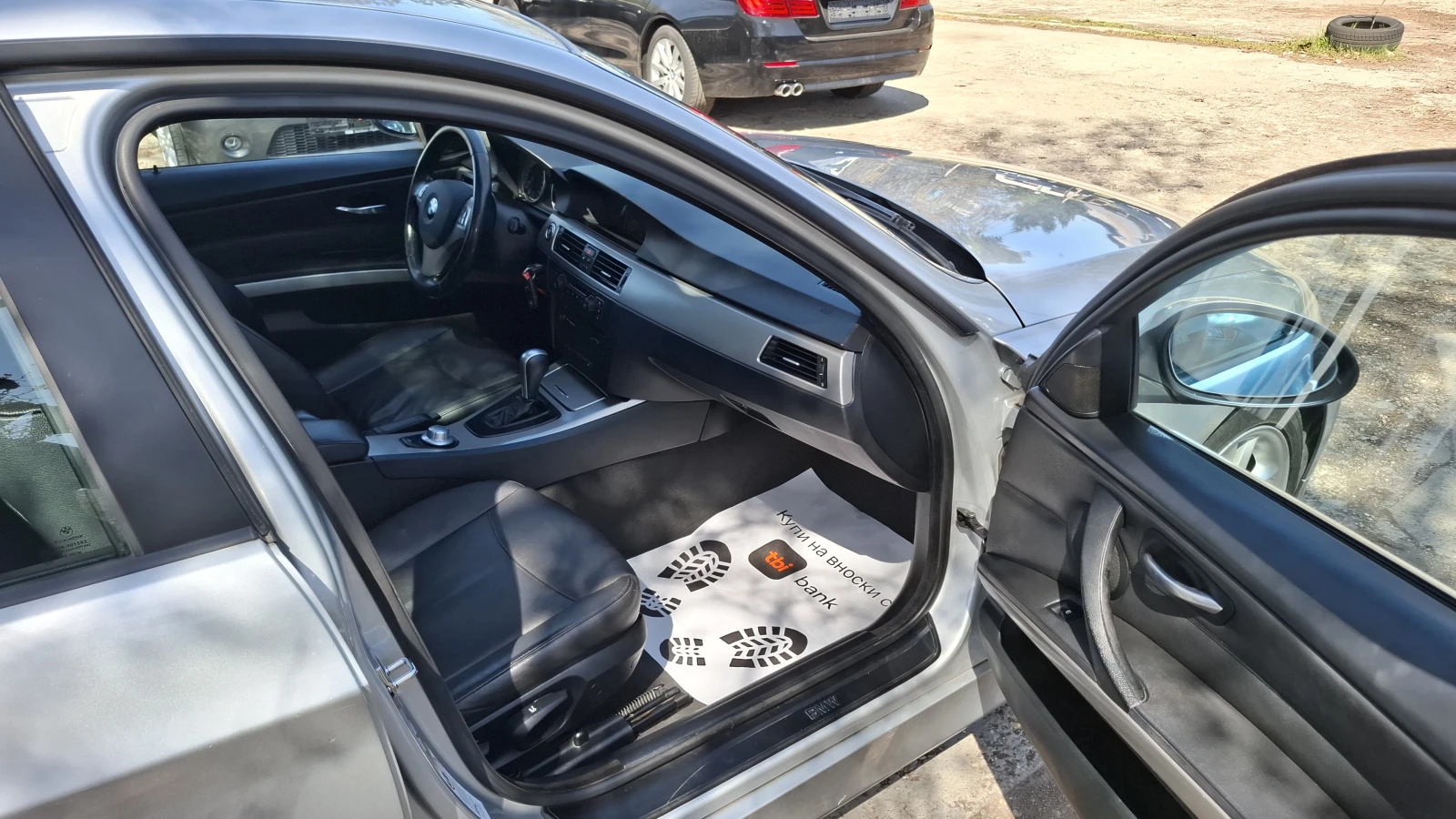 BMW 320 Автомат/Кожа/Нави-Фул, снимка 12 - Автомобили и джипове - 54218167