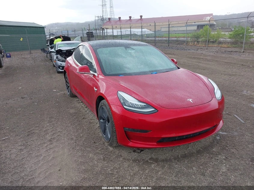 Tesla Model 3 2019 TESLA MODEL 3 LONG RANGE/PERFORMANCE | Mobile.bg � ����������� 3