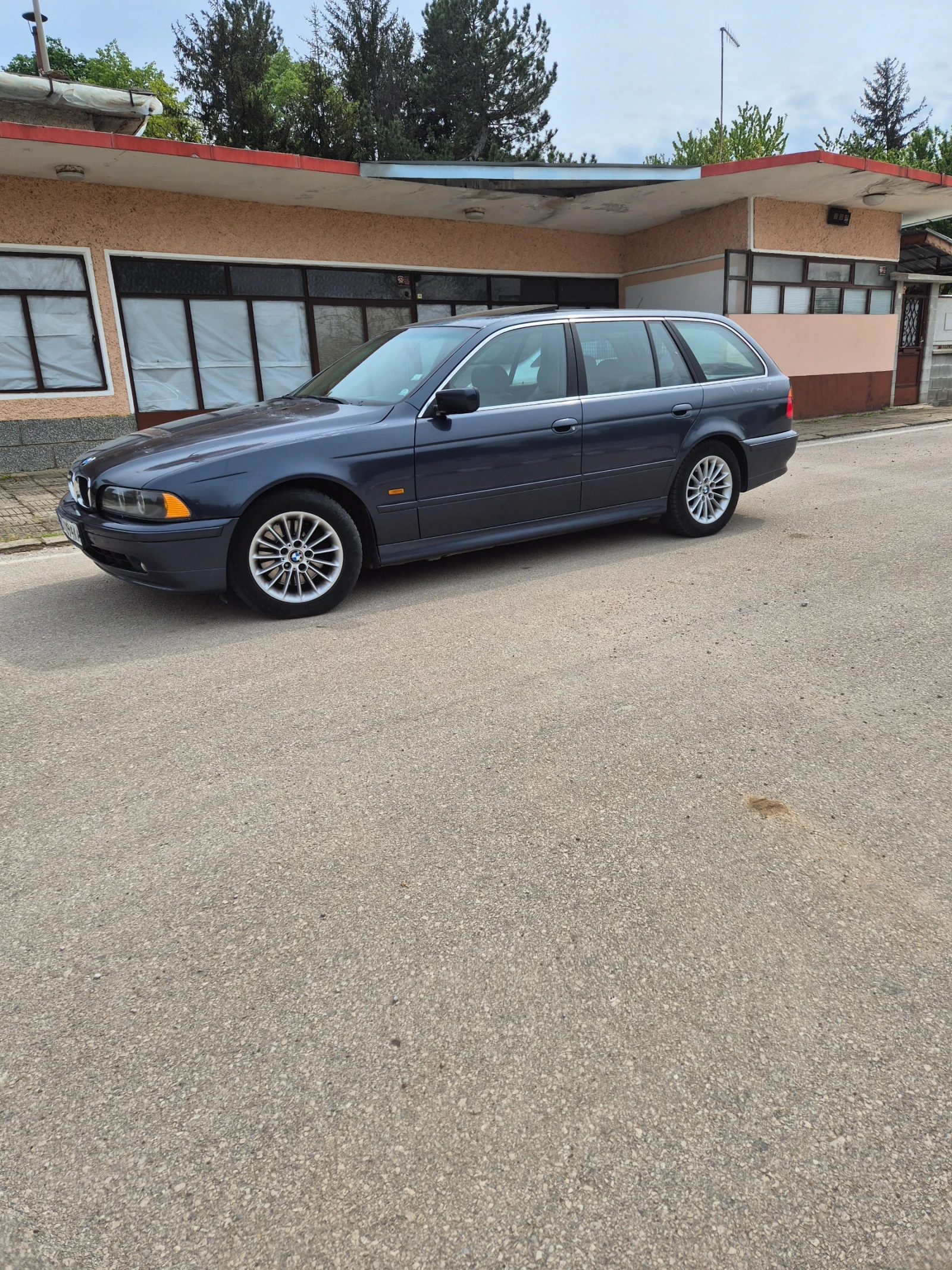 BMW 530, снимка 2 - Автомобили и джипове - 54478222