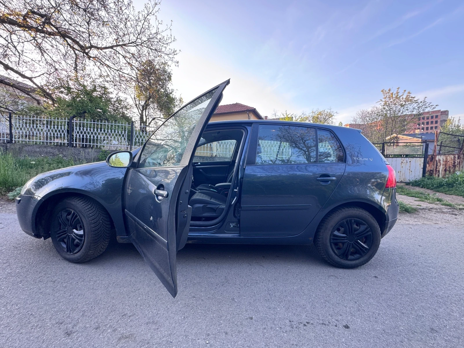 VW Golf, снимка 2 - Автомобили и джипове - 54556613