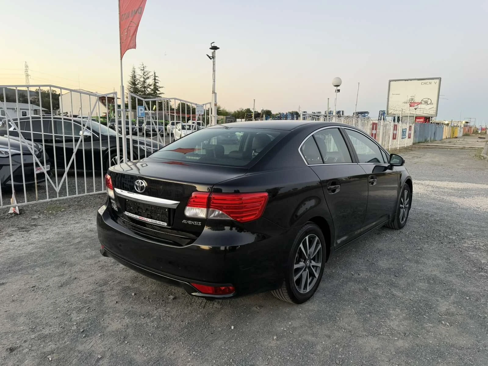 Toyota Avensis 1.8-147 �.� / PREMIUM / ��������� / ���� / ���� | Mobile.bg � ����������� 5