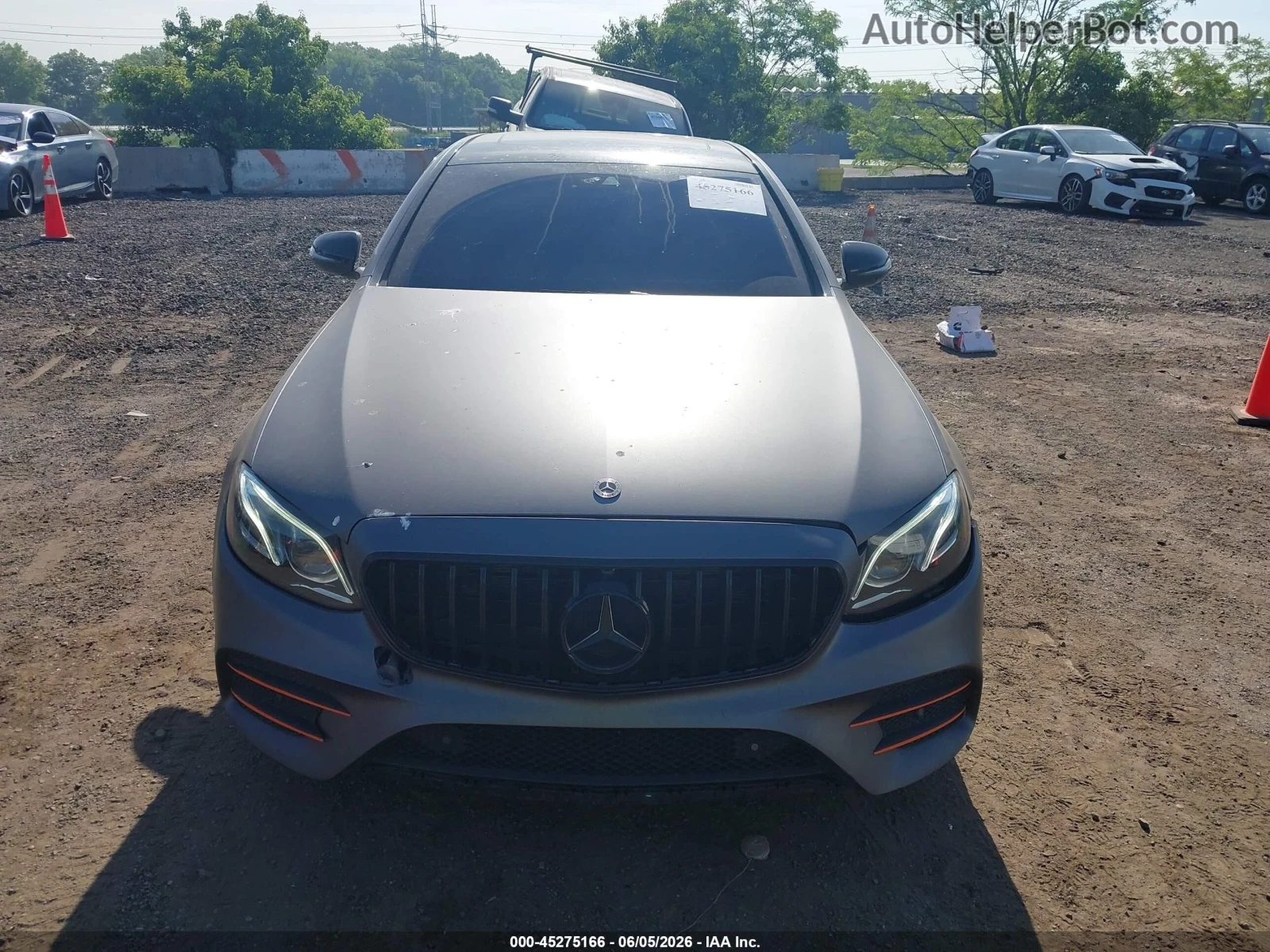 Mercedes-Benz E 300 AMG* BURMESTER* 4MATIC* Magno Matte, снимка 2 - Автомобили и джипове - 55007569