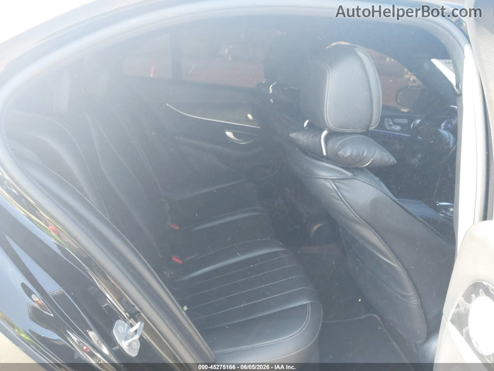 Mercedes-Benz E 300 AMG* BURMESTER* 4MATIC* Magno Matte, снимка 8 - Автомобили и джипове - 55007569