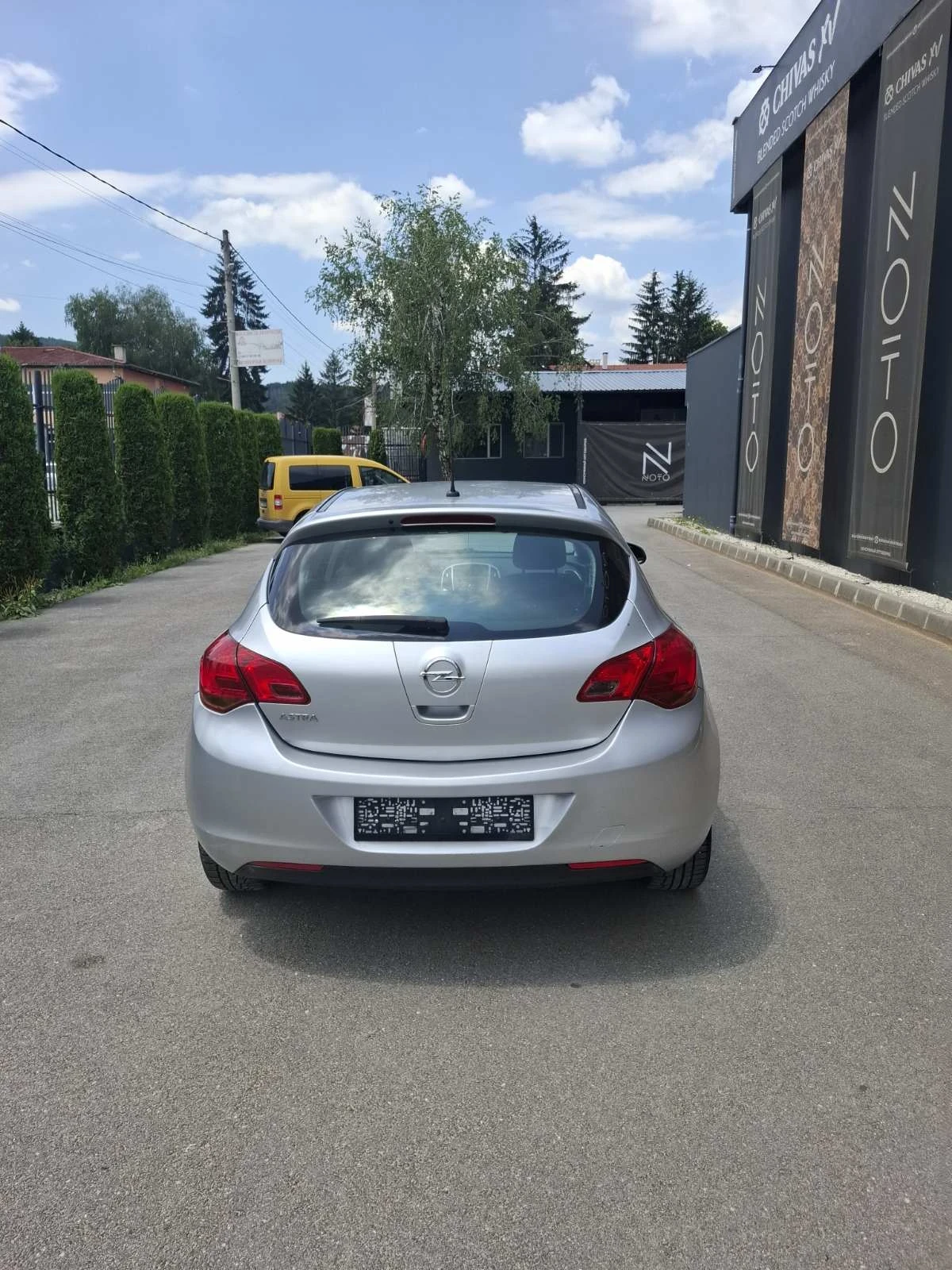 Opel Astra 1.6i 116к.с ЕВРО5, снимка 4 - Автомобили и джипове - 55070338