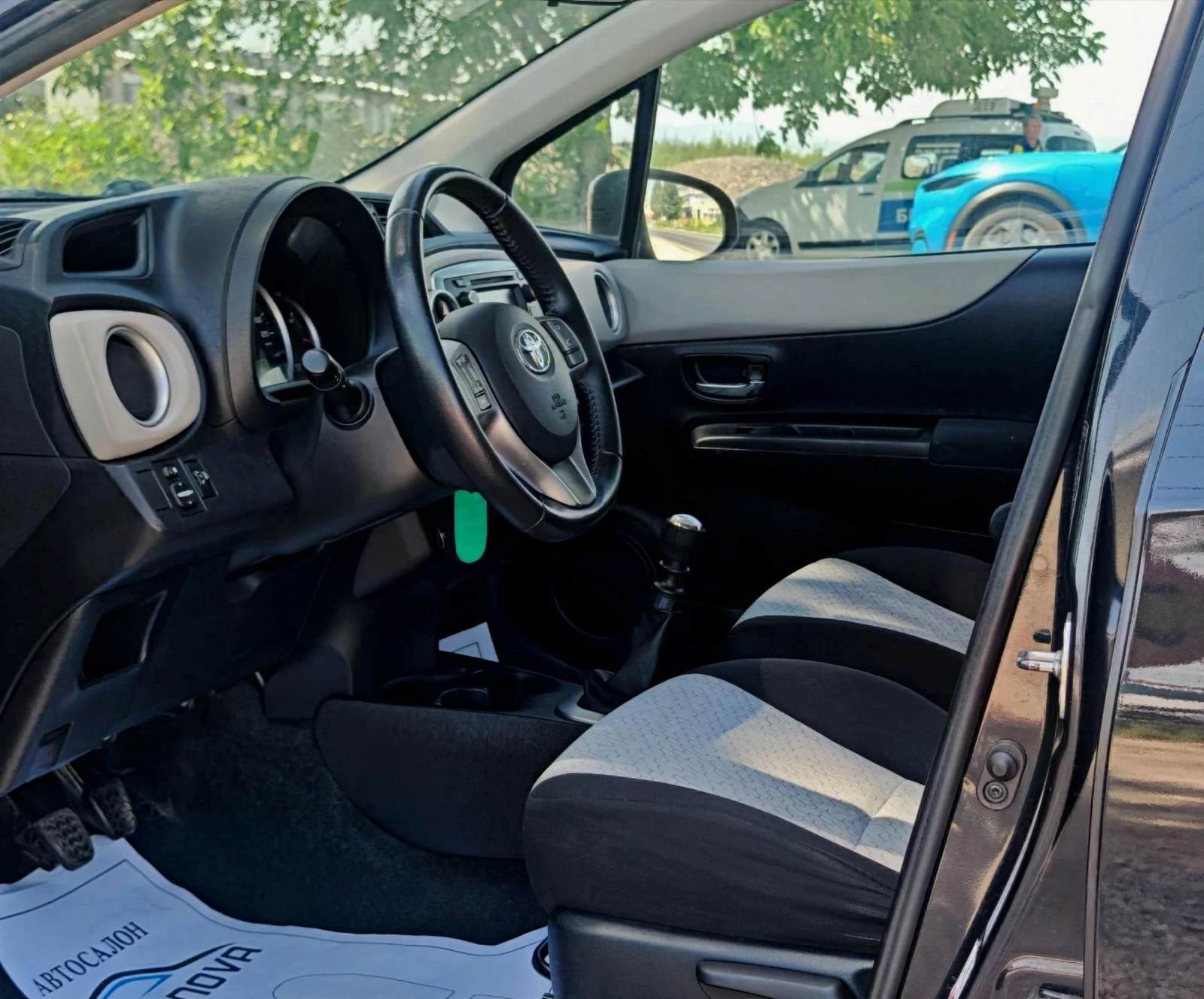 Toyota Yaris 1.4 ДИЗЕЛ 90 К.С. ВЕРИГА! КАТО НОВА! УНИКАТ!!!, снимка 8 - Автомобили и джипове - 55234602