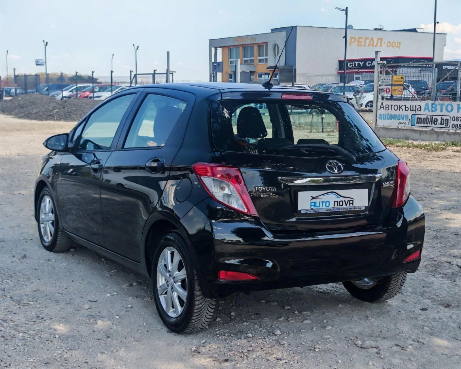 Toyota Yaris 1.4 ДИЗЕЛ 90 К.С. ВЕРИГА! КАТО НОВА! УНИКАТ!!!, снимка 6 - Автомобили и джипове - 55234602