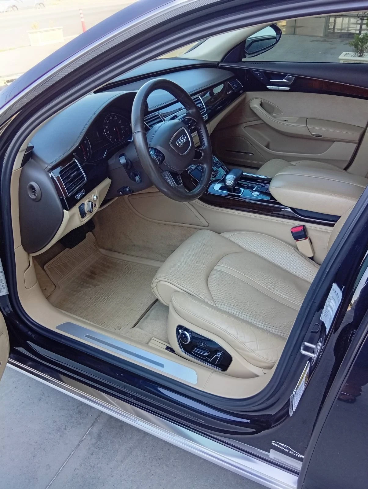 Audi A8 4.0T quattro long, снимка 9 - Автомобили и джипове - 55536221