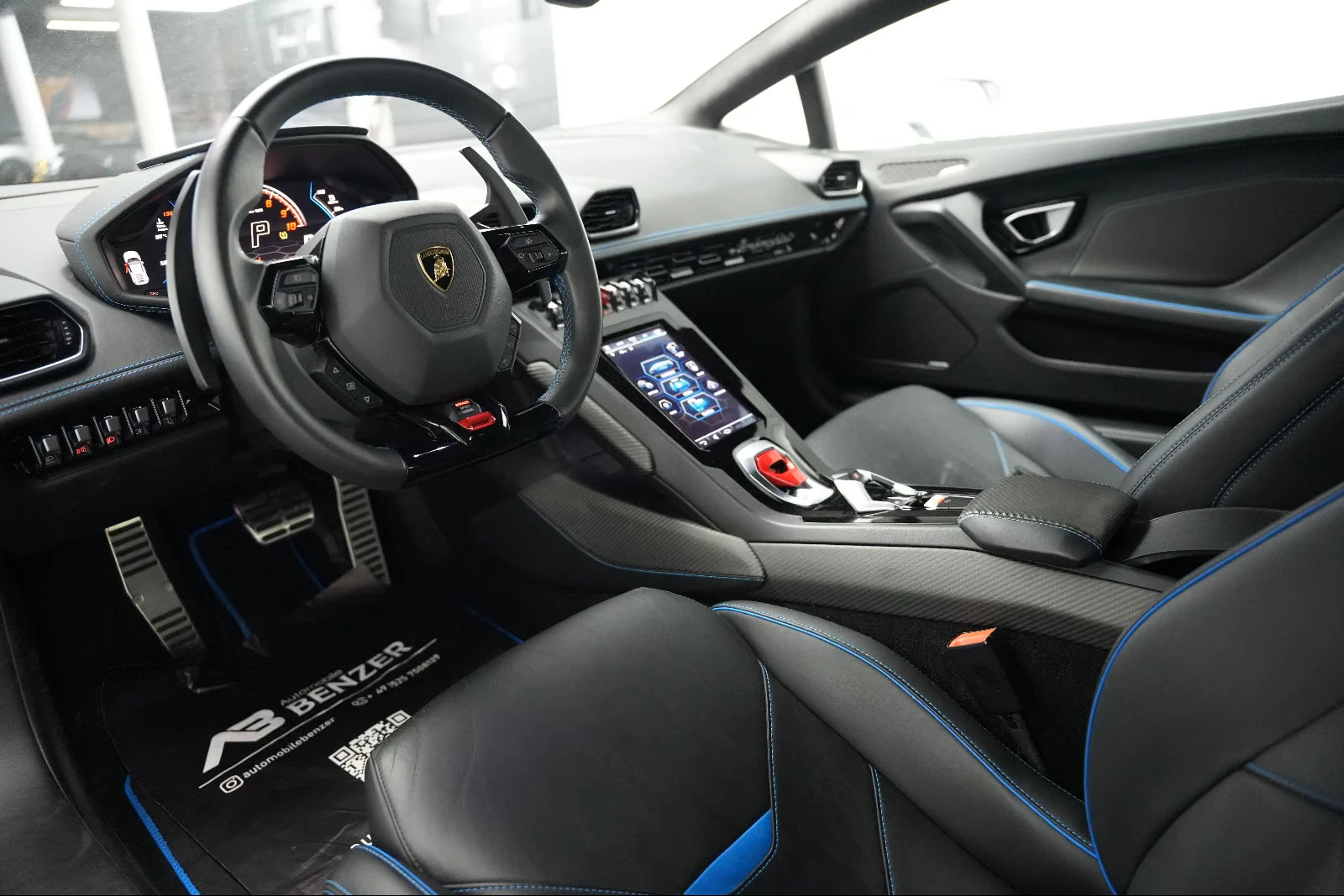 Lamborghini Huracan EVO* V10* LIFT* RWD* SENSONUM* CAM* , снимка 8 - Автомобили и джипове - 55735575