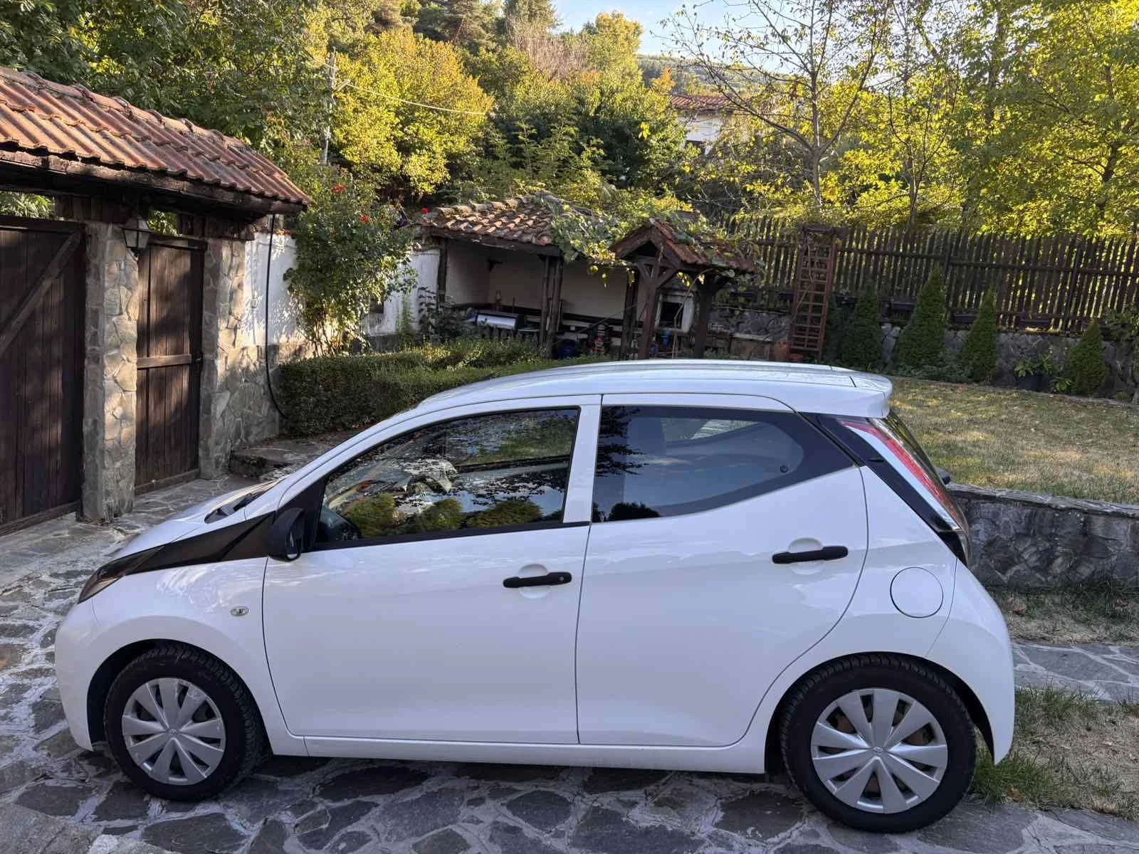 Toyota Aygo, снимка 7 - Автомобили и джипове - 56247486