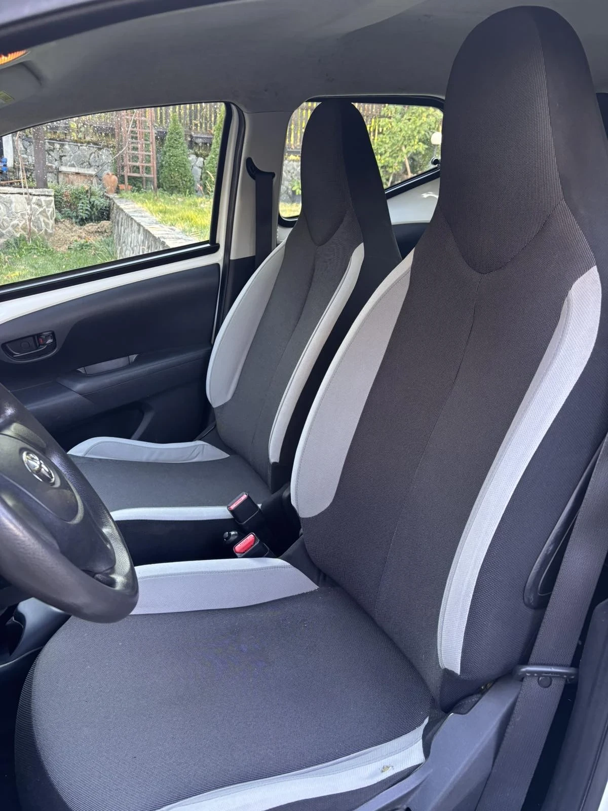 Toyota Aygo, снимка 14 - Автомобили и джипове - 56247486