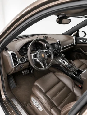Porsche Cayenne S E-Hybrid ПРОМОЦИЯ 416 к.с. 4x4 Facelift Обслужен, снимка 10