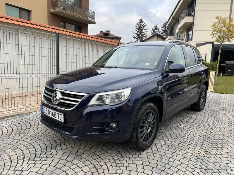 VW Tiguan, снимка 2 - Автомобили и джипове - 48617557