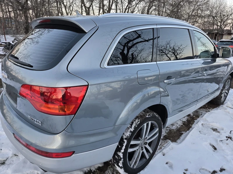 Audi Q7 3.0TDI 7 МЕСТНА, снимка 5 - Автомобили и джипове - 49213427