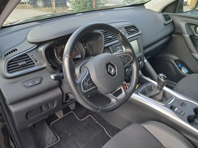 Renault Kadjar 1.5dcl 110к.с.euro 6, снимка 17 - Автомобили и джипове - 51000741