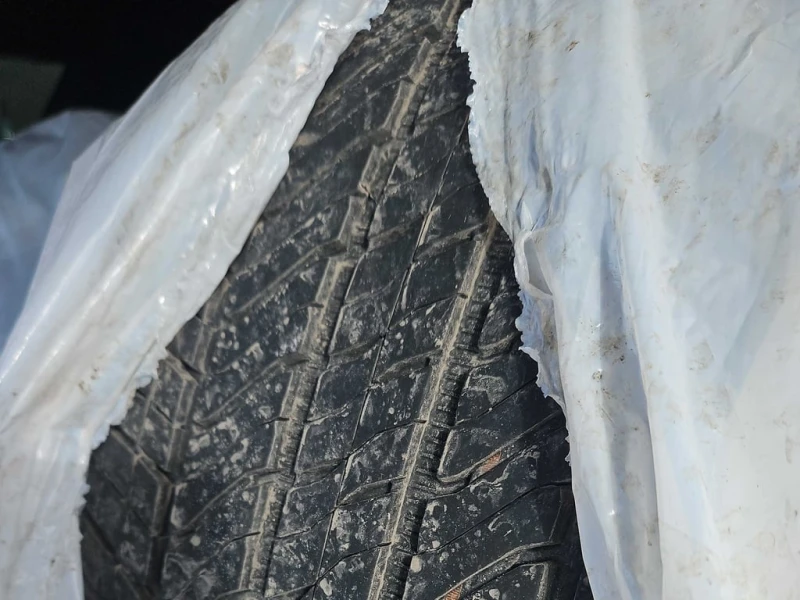 Gmc Yukon * Denali * CARFAX * БЕЗ ПЪРВОНАЧАЛНА ВНОСКА, снимка 12 - Автомобили и джипове - 53308502