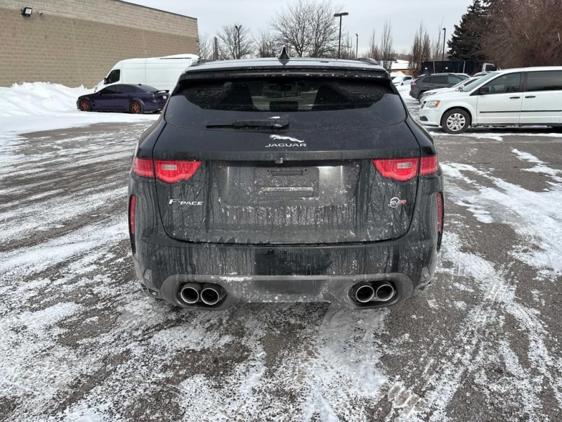 Jaguar F-PACE * SVR * CARFAX * ЦЕНА ДО БГ, снимка 4 - Автомобили и джипове - 53427644