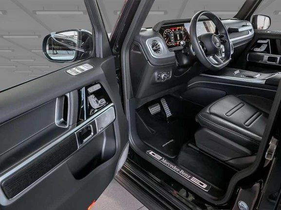 Mercedes-Benz G 500 = AMG Line = Exclusive Гаранция, снимка 4 - Автомобили и джипове - 53618377