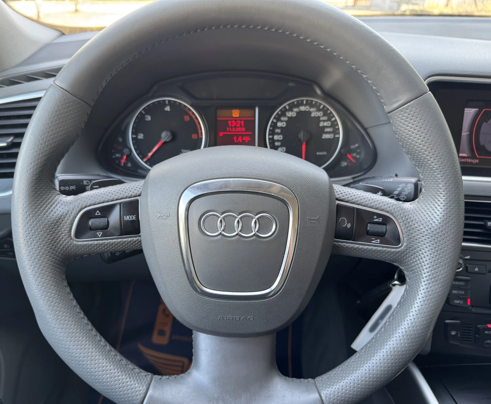 Audi Q5 2.0TDI / QUATTRO /  /  | Mobile.bg   11