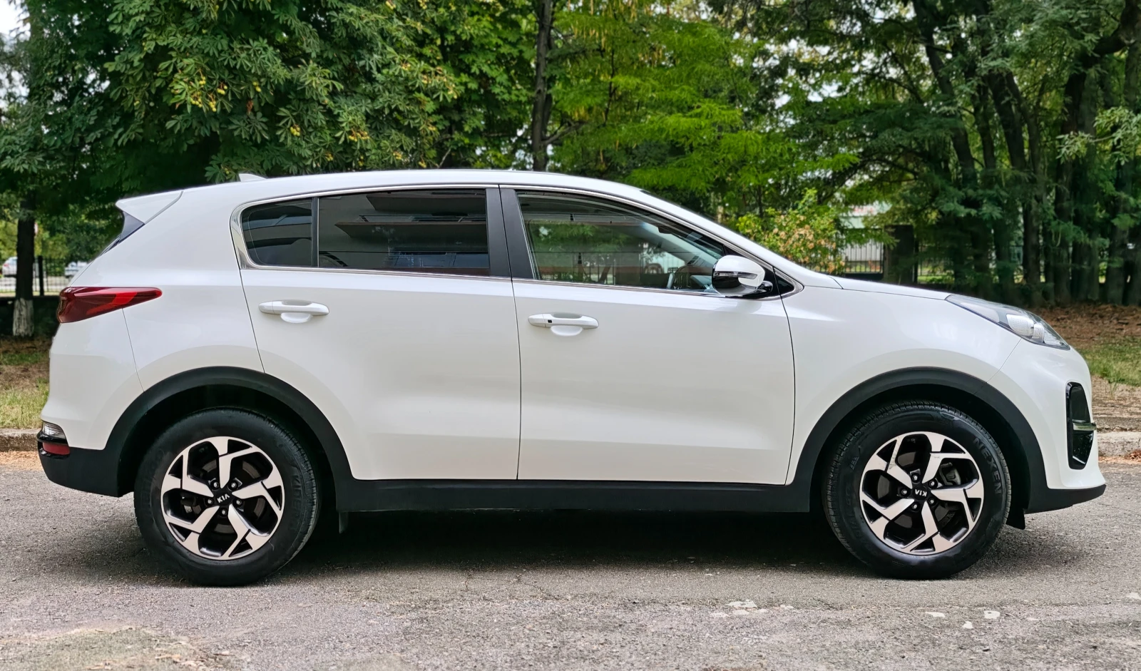 Kia Sportage 1.6 CRDI 4x4 - изображение 3
