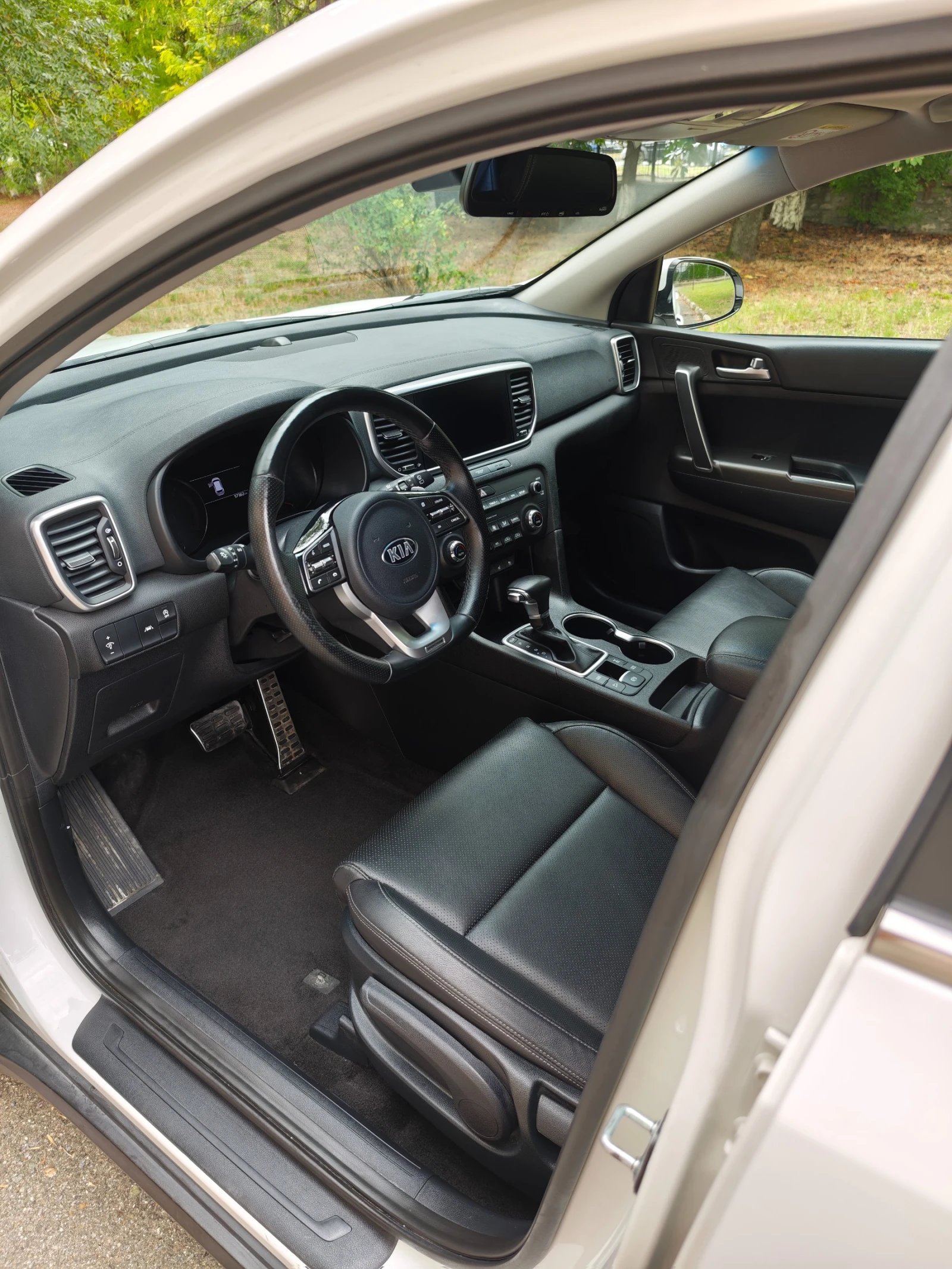 Kia Sportage 1.6 CRDI 4x4 - изображение 9