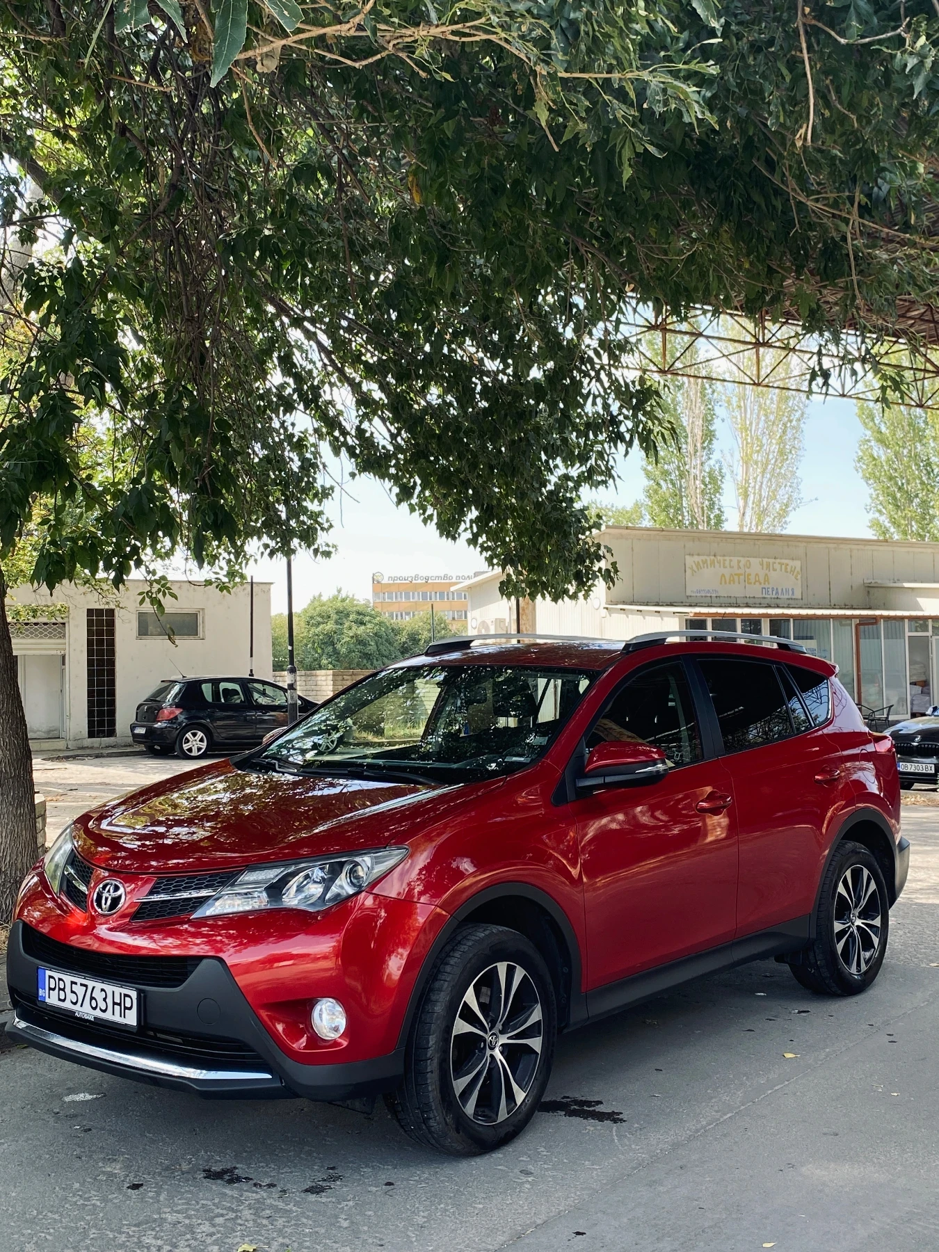 Toyota Rav4 2.2 D-4D AWD LIMITED - изображение 4