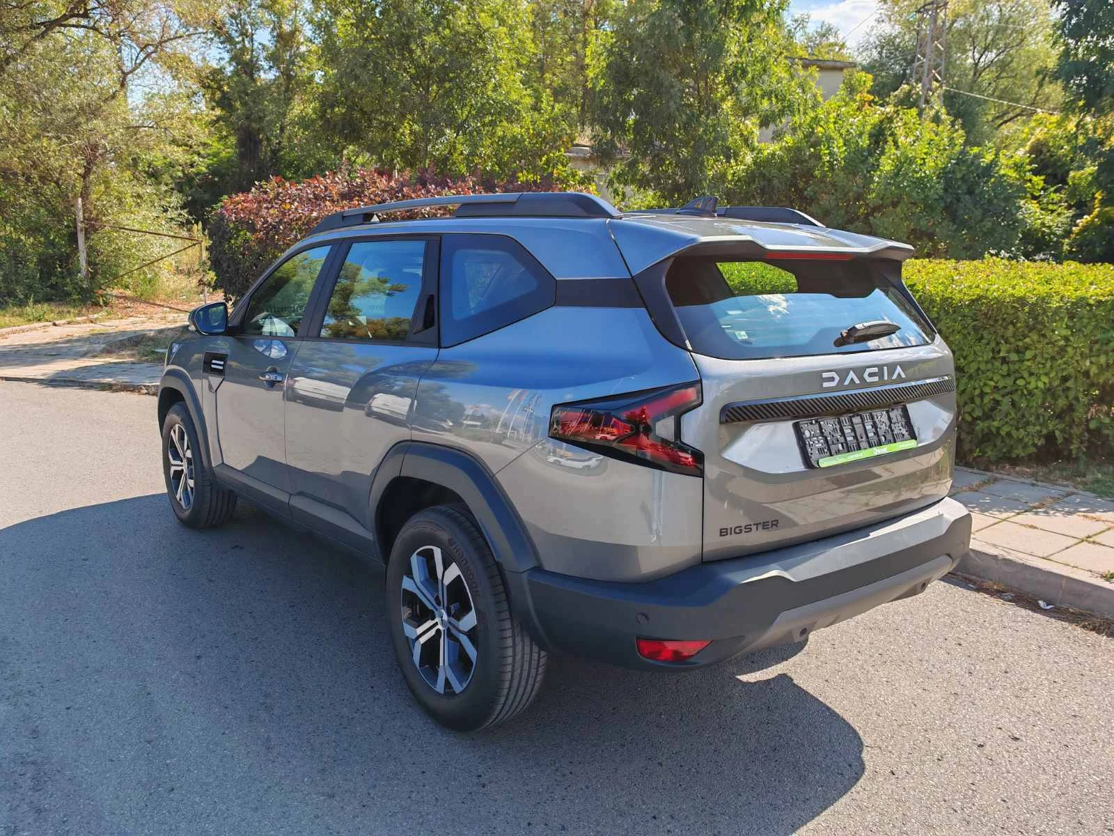 Dacia Bigster 4900лв за получаване, 1.2TCe ECO-G mHEV Espression - изображение 9