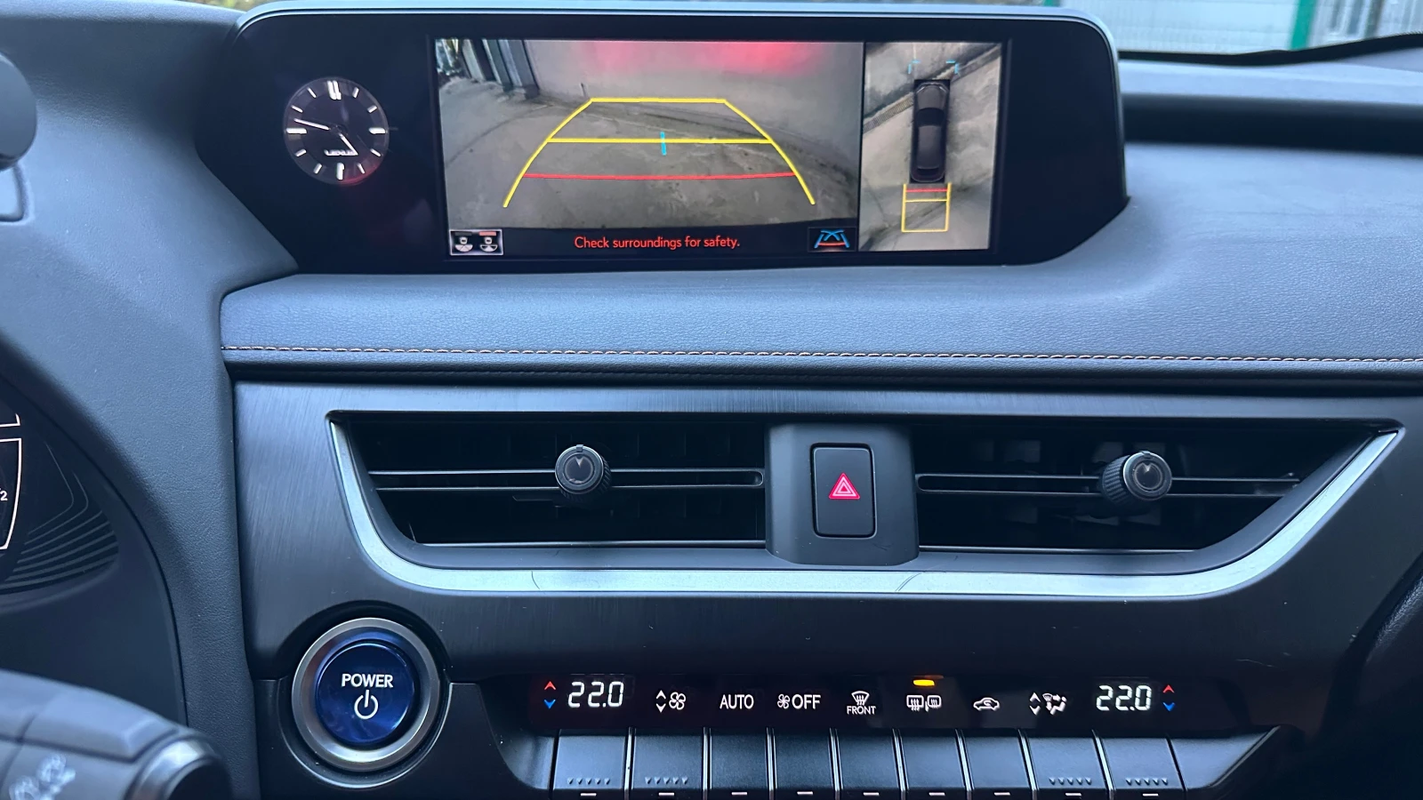 Lexus UX 250h 4x4, ,   , 360* , MarkLevinson | Mobile.bg   12