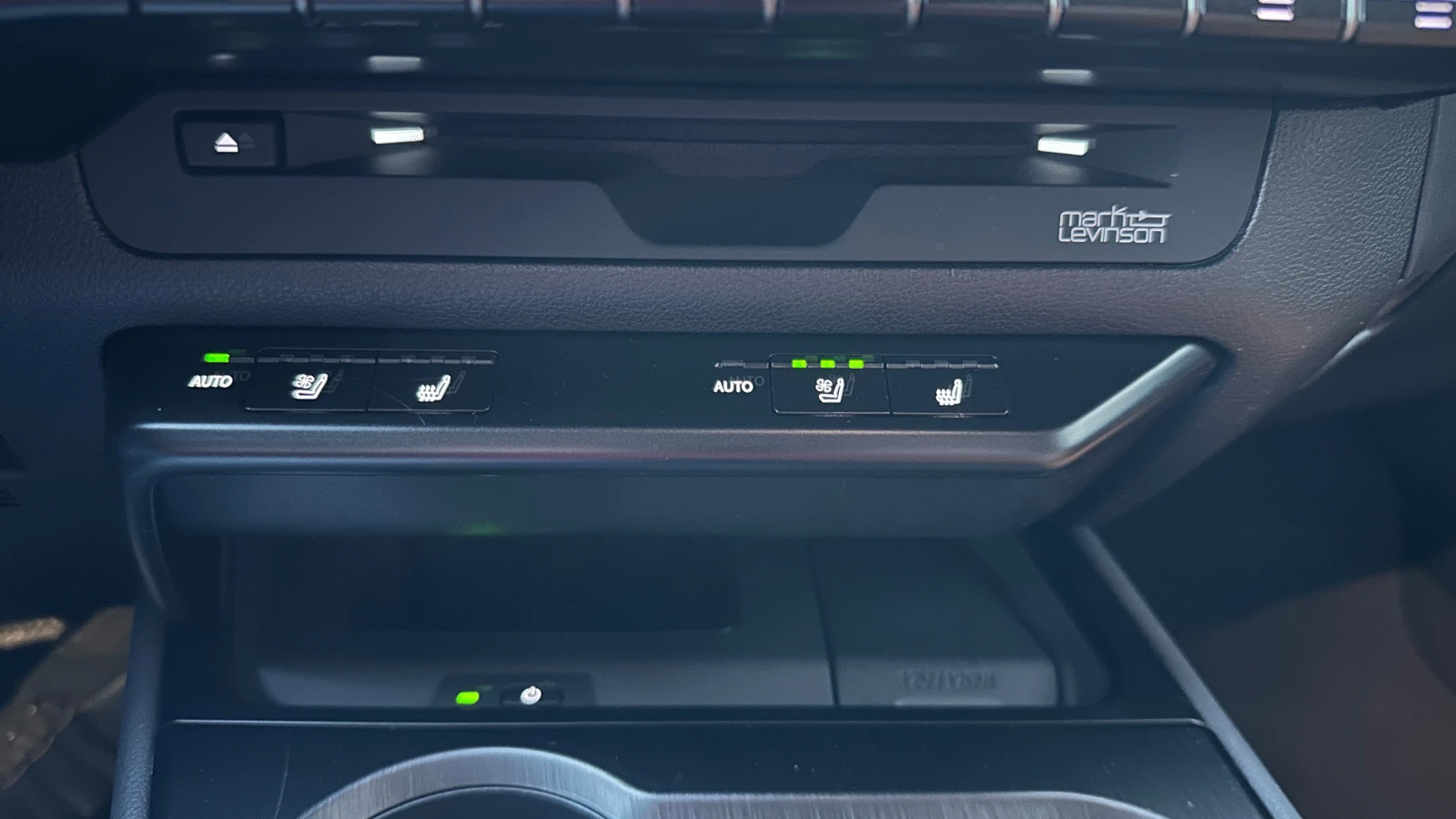 Lexus UX 250h 4x4, ,   , 360* , MarkLevinson | Mobile.bg   13