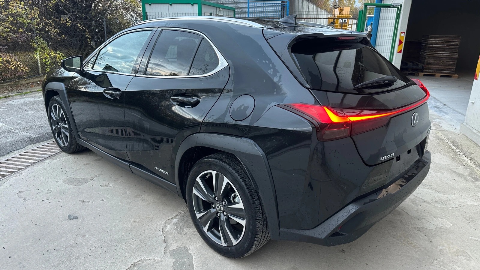 Lexus UX 250h 4x4, ,   , 360* , MarkLevinson | Mobile.bg   5