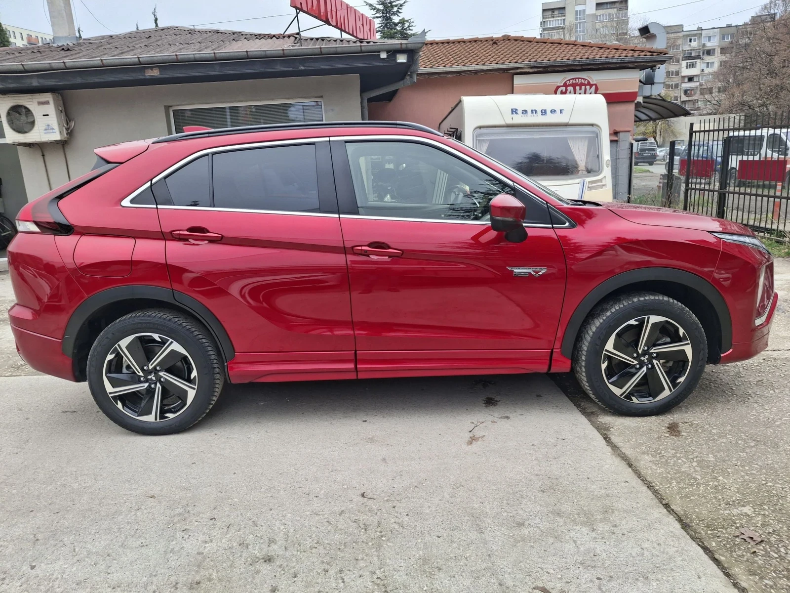 Mitsubishi Eclipse Cross 2.5 4х4 Plug-In  - изображение 6