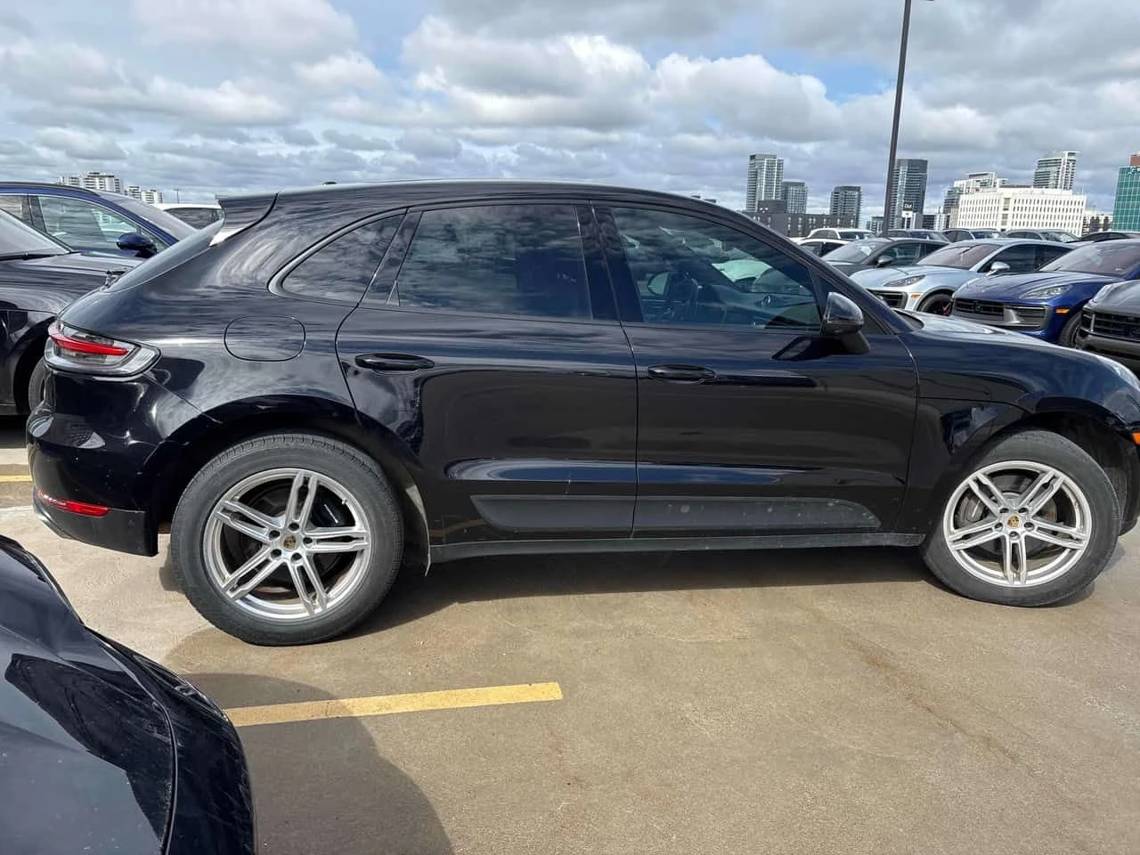 Porsche Macan | AWD | ОБДУХВАНЕ | ПОДГРЕВ | 360 | CARFAX | , снимка 3 - Автомобили и джипове - 54373033