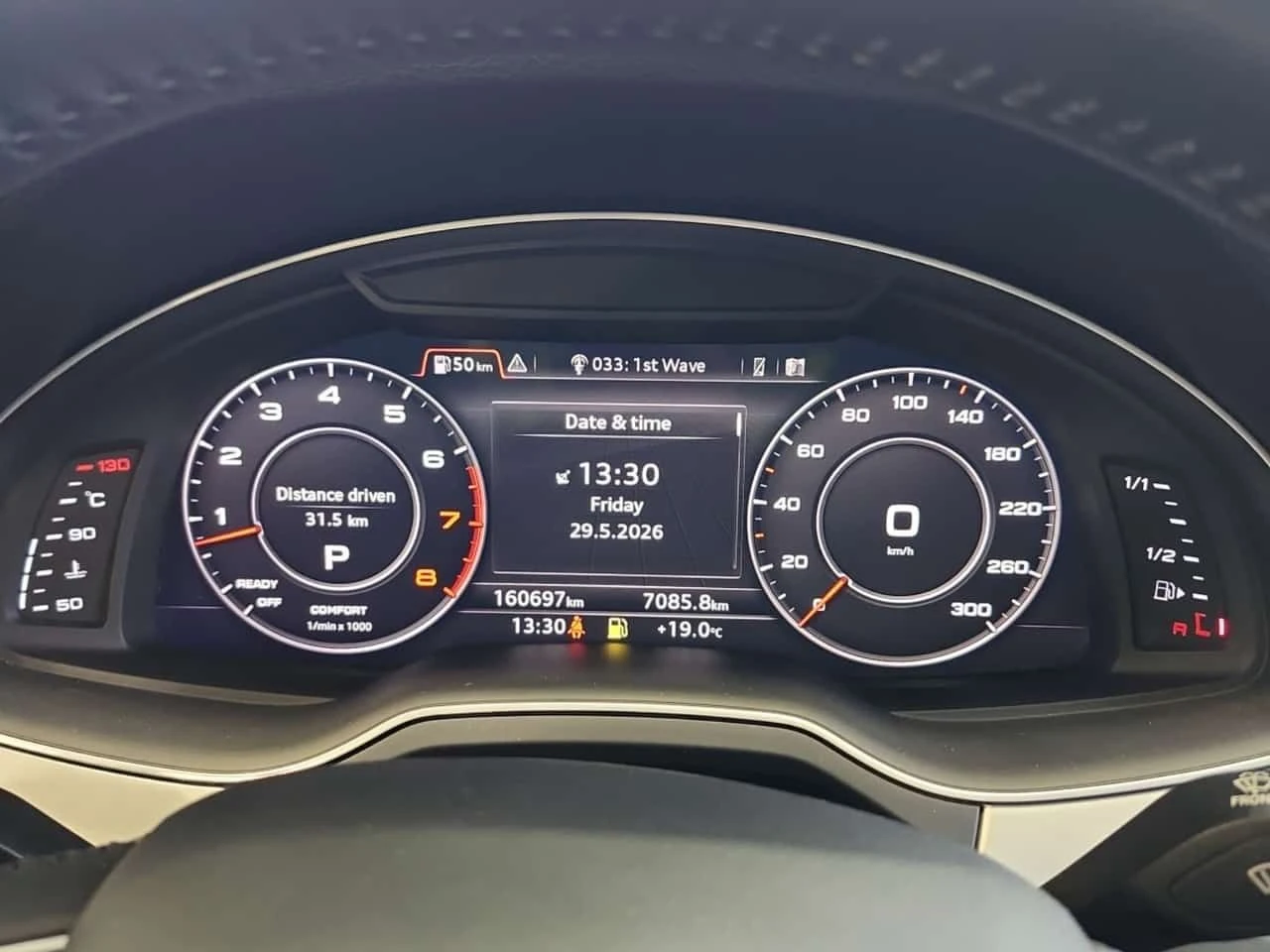 Audi Q7 Technik/CARFAX/ДИСТРОНИК/360 КАМ/ПАНО/2 КЛЮЧА/, снимка 8 - Автомобили и джипове - 54719093