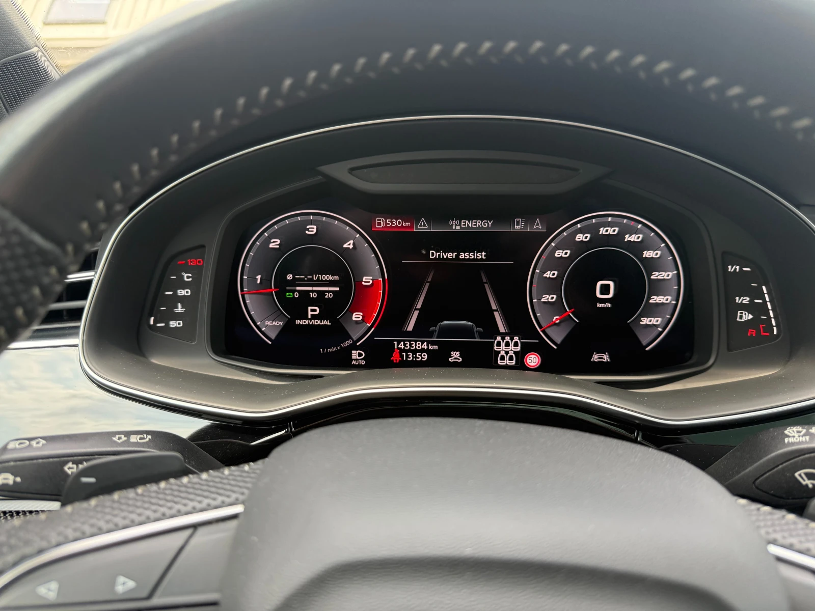 Audi SQ7, снимка 8 - Автомобили и джипове - 55133198