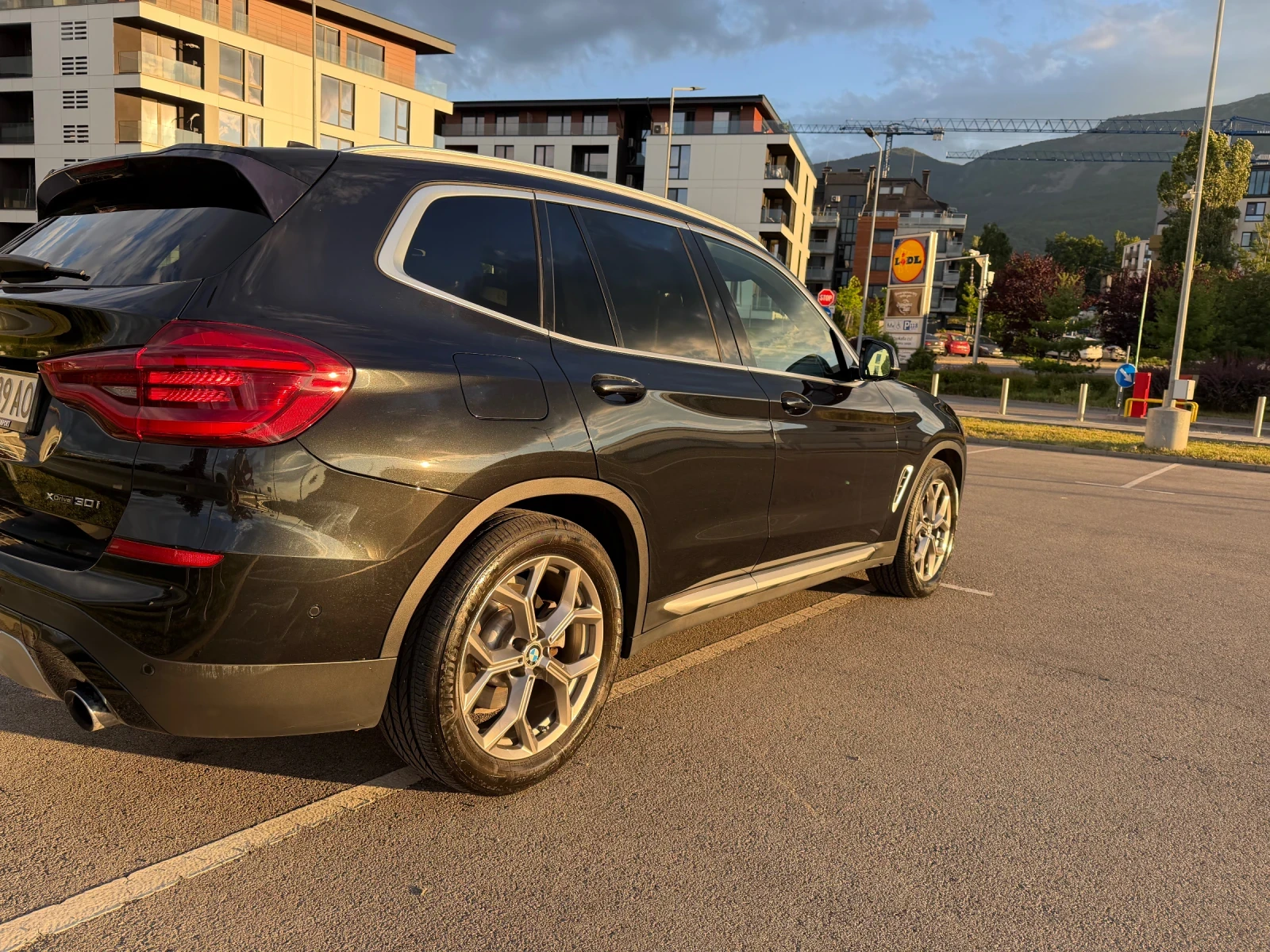 BMW X3 30i xDrive/ 70 000km/ HUD/ Harman Kardon, снимка 5 - Автомобили и джипове - 55278415