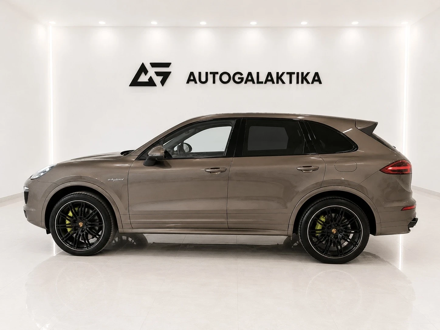 Porsche Cayenne S E-Hybrid ПРОМОЦИЯ 416 к.с. 4x4 Facelift Обслужен, снимка 6 - Автомобили и джипове - 55828721