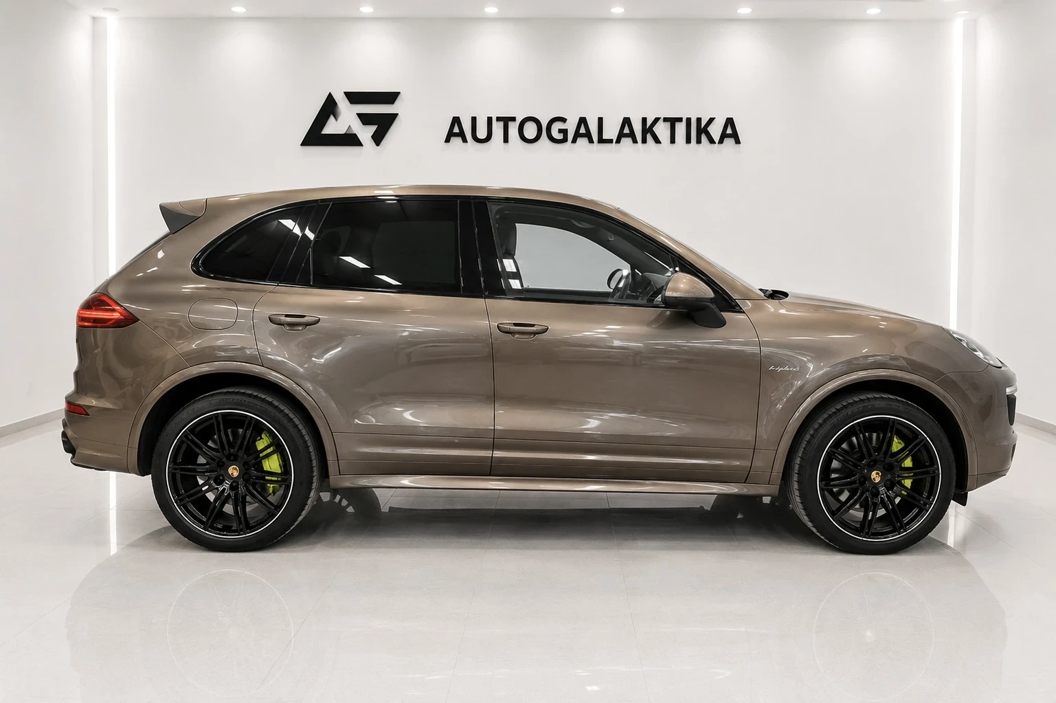 Porsche Cayenne S E-Hybrid ПРОМОЦИЯ 416 к.с. 4x4 Facelift Обслужен, снимка 7 - Автомобили и джипове - 55828721