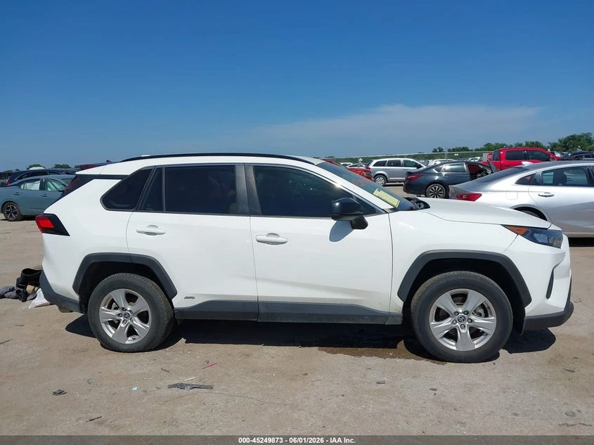 Toyota Rav4 2.5l Hybrid Le, снимка 13 - Автомобили и джипове - 55565512