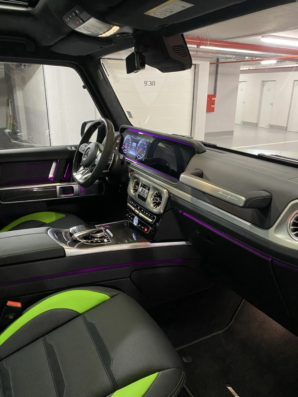 Mercedes-Benz G 63 AMG Magno/Carbon/Burmester/1 собственик/Гаранция, снимка 10 - Автомобили и джипове - 56235315