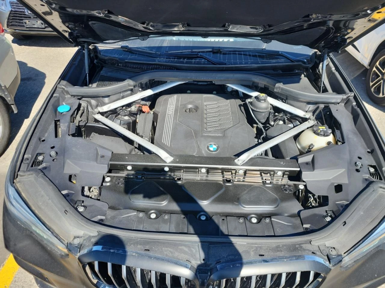 BMW X5 M-pack* Harman/Kardon* 360* HUD* Въздух* Вакуум* О, снимка 13 - Автомобили и джипове - 56262484